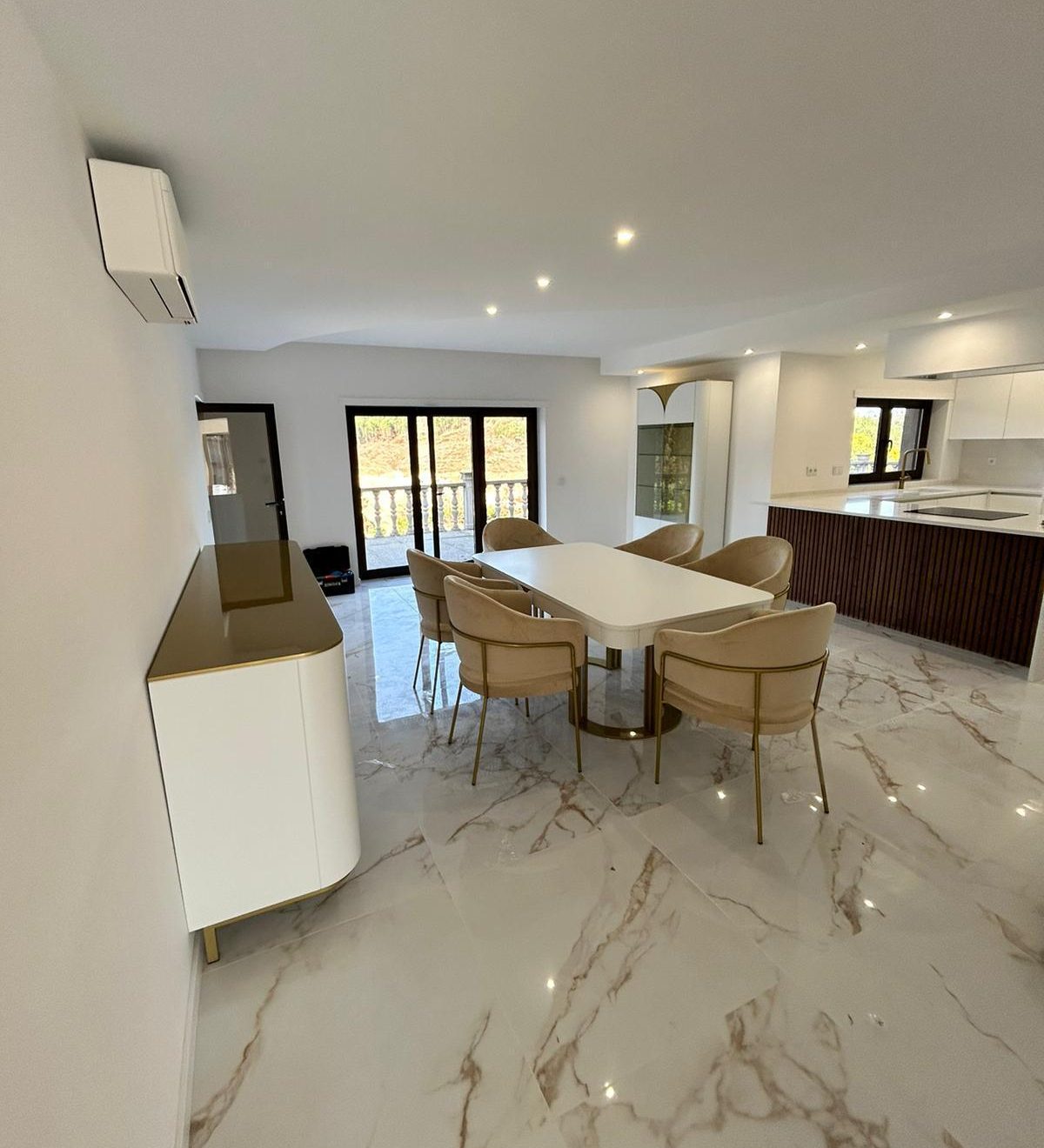 428357353_931443185655311_1066911360515175199_n